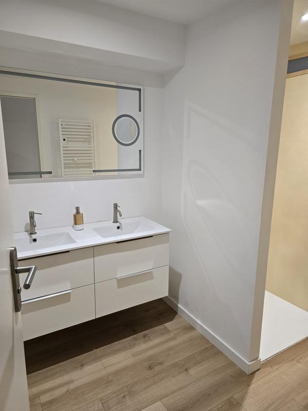 Maison de ville - 139 m² - 5 pièces