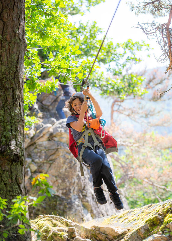 Aventures Verticales - Demi-Journée Via-Ferrata Enfants