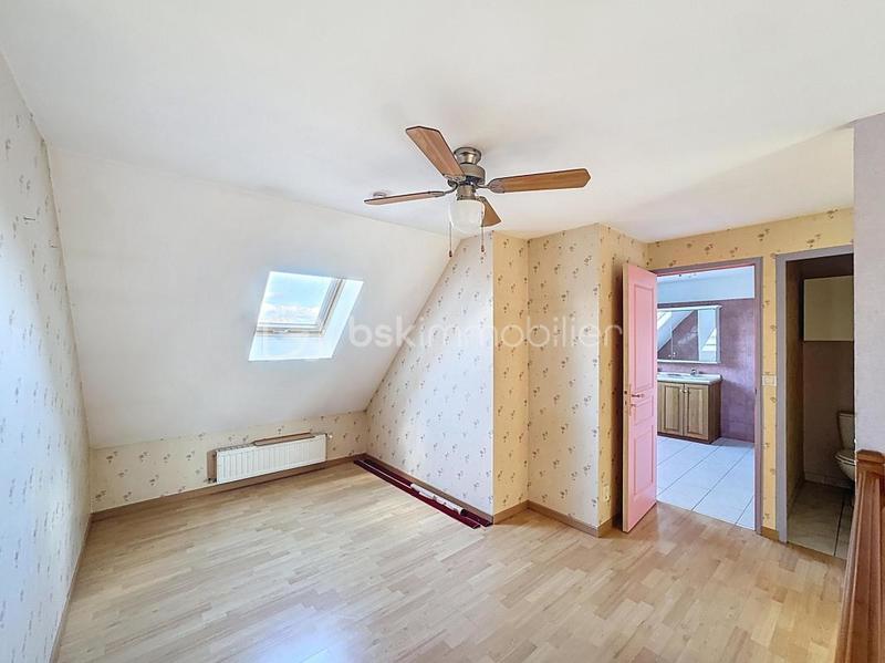 Pavillon - 135 m² - 7 pièces