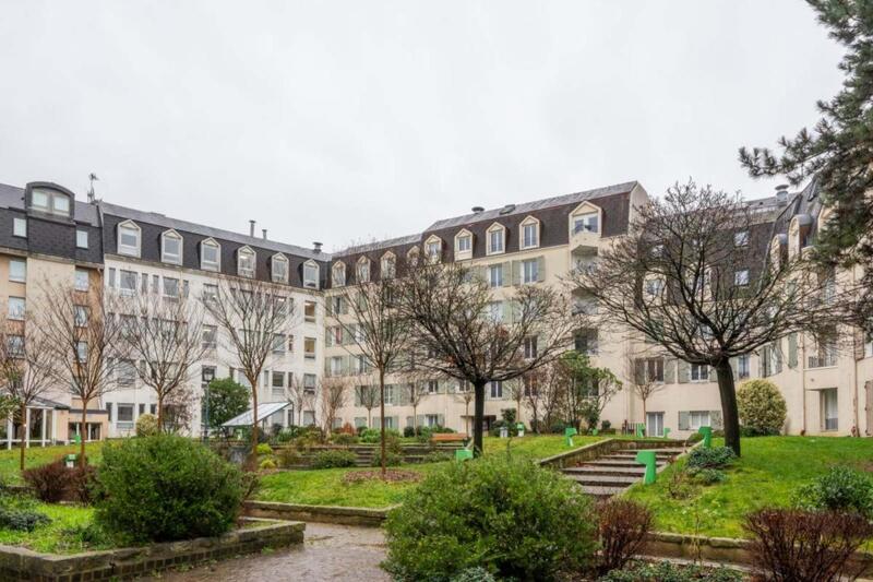 Appartement - 104 m² - 5 pièces