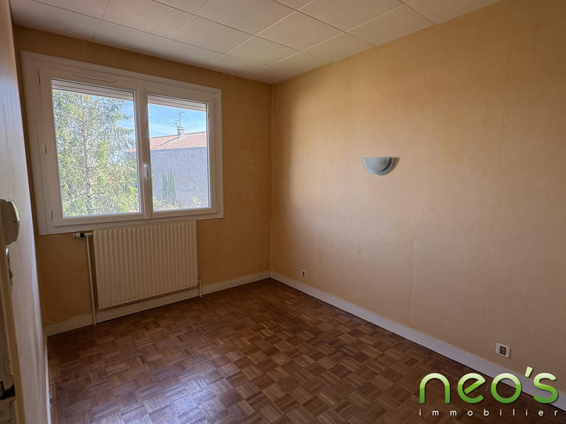 Maison traditionnelle - 88 m² - 5 pièces