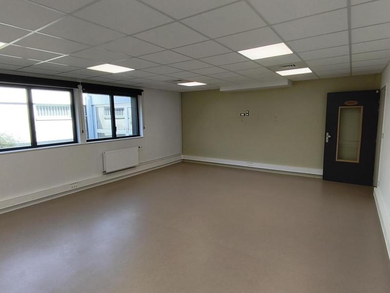 Bureau - 36 m² - 1 pièce