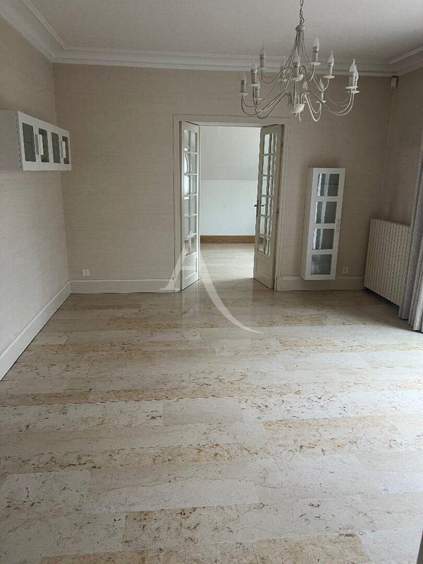 Maison - 173 m² - 6 pièces