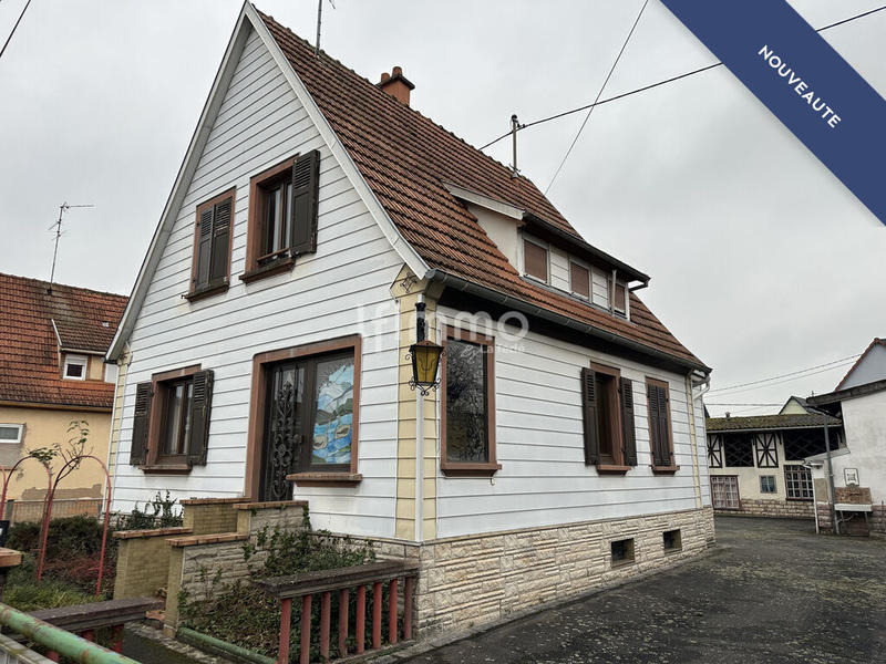 Maison - 98 m² - 5 pièces