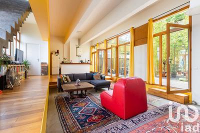 Loft - 115 m² - 4 pièces