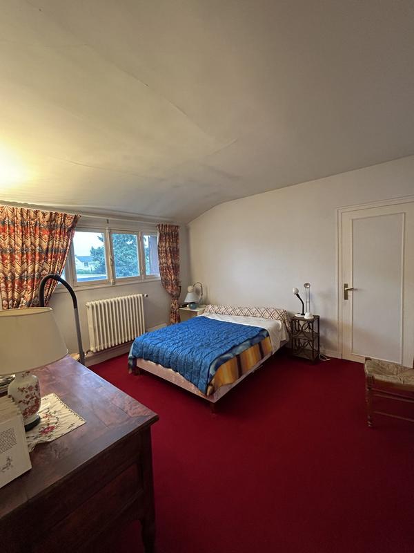 Maison traditionnelle - 132 m² - 6 pièces