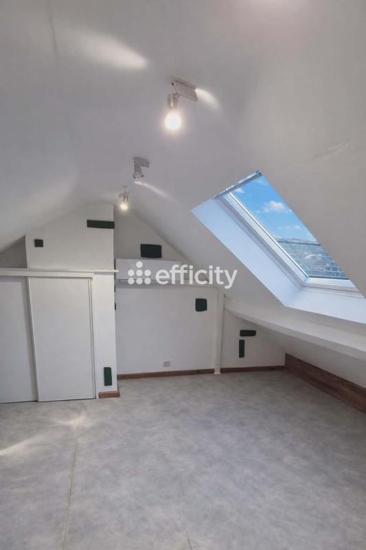 Maison - 102 m² - 5 pièces