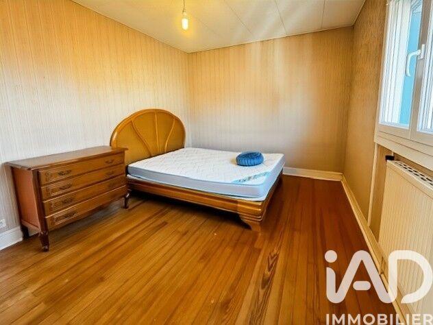 Maison - 85 m² - 6 pièces