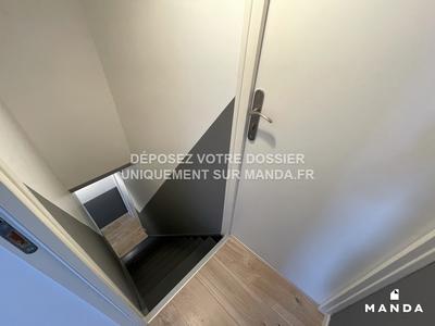 Chambre - 12 m² - 6 pièces