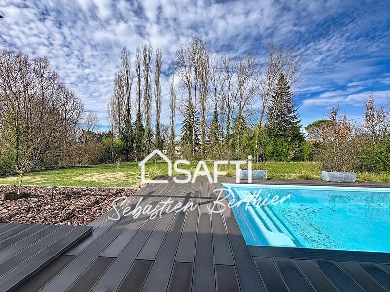 Maison - 90 m² - 4 pièces