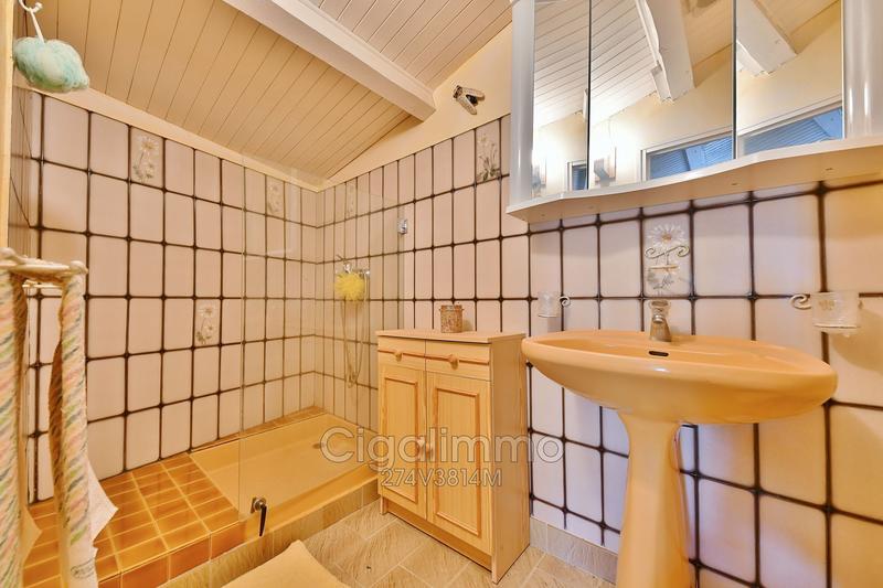 Maison en pierre - 179 m² - 6 pièces