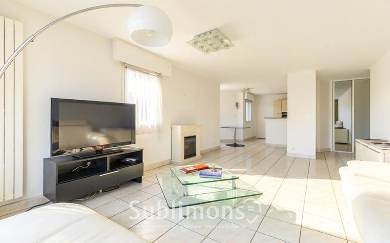 Appartement - 95 m² - 4 pièces