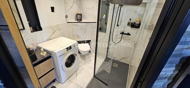 Maison - 90 m² - 3 pièces