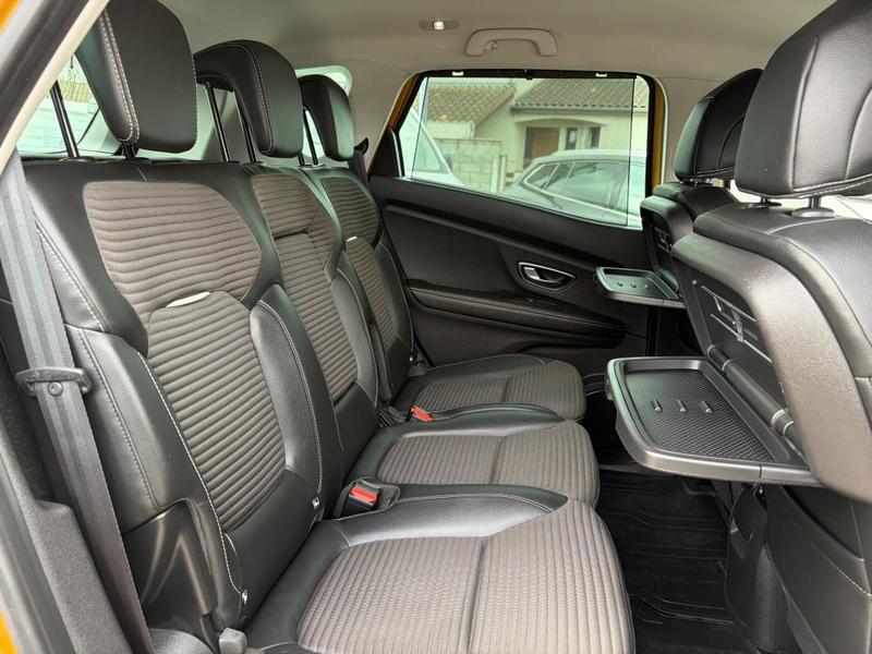 Renault Scénic IV Intens Dci 110