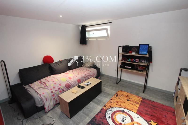 Maison - 93 m² - 5 pièces