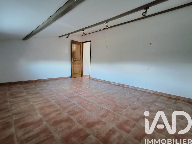 Maison - 280 m² - 13 pièces