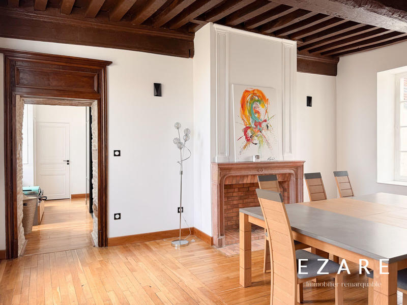 Appartement - 140 m² - 6 pièces