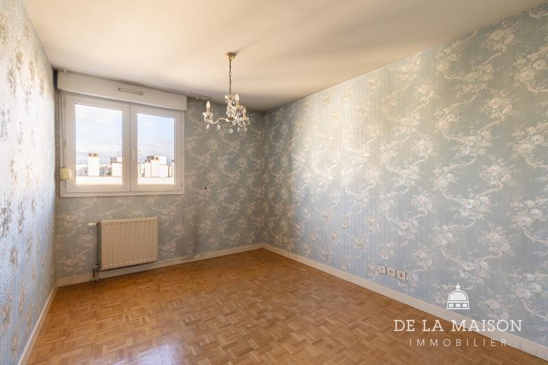 Appartement - 91 m² - 4 pièces