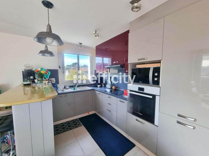 Appartement - 56 m² - 3 pièces