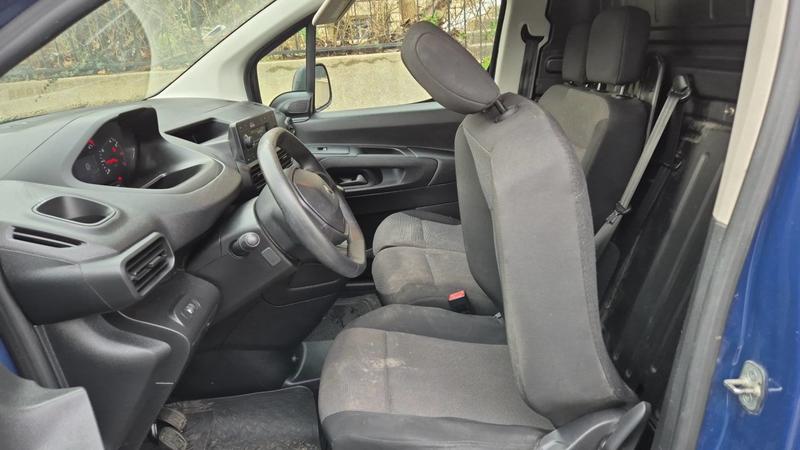 Peugeot Partner Vu 1.5 BlueHDi 100 Connect