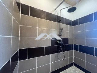 Maison traditionnelle - 105 m² - 7 pièces