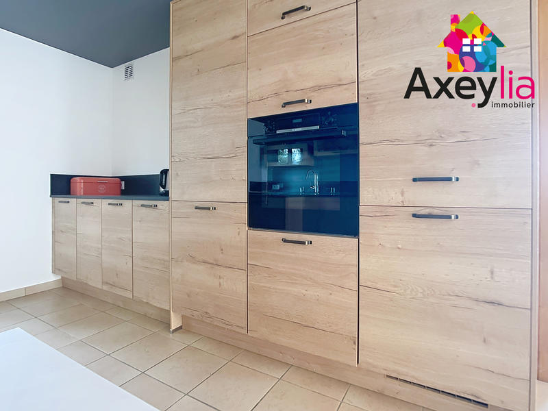 Maison - 165 m² - 6 pièces