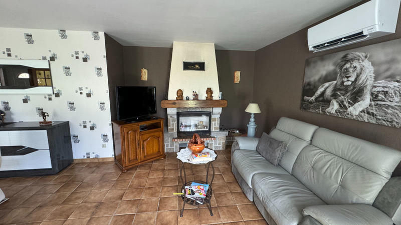 Maison - 98 m² - 4 pièces