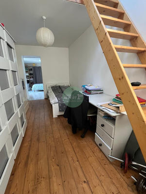 Maison - 86 m² - 4 pièces