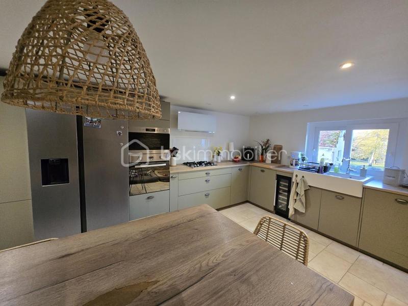 Maison - 135 m² - 6 pièces