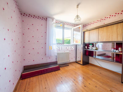 Maison traditionnelle - 111 m² - 5 pièces