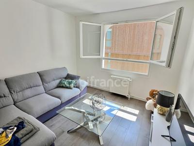 Appartement - 49 m² - 2 pièces