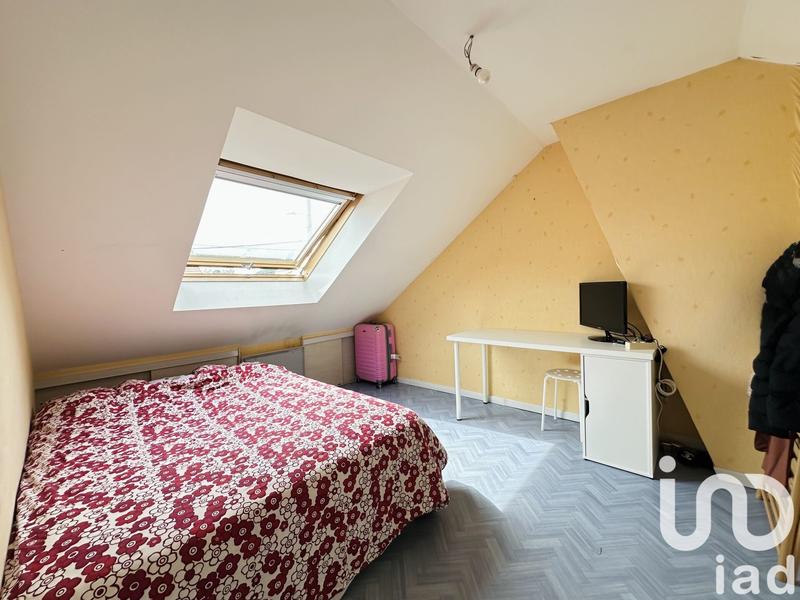 Maison - 120 m² - 8 pièces