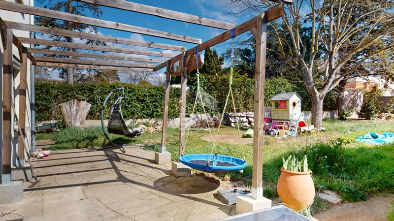 Maison - 171 m² - 7 pièces