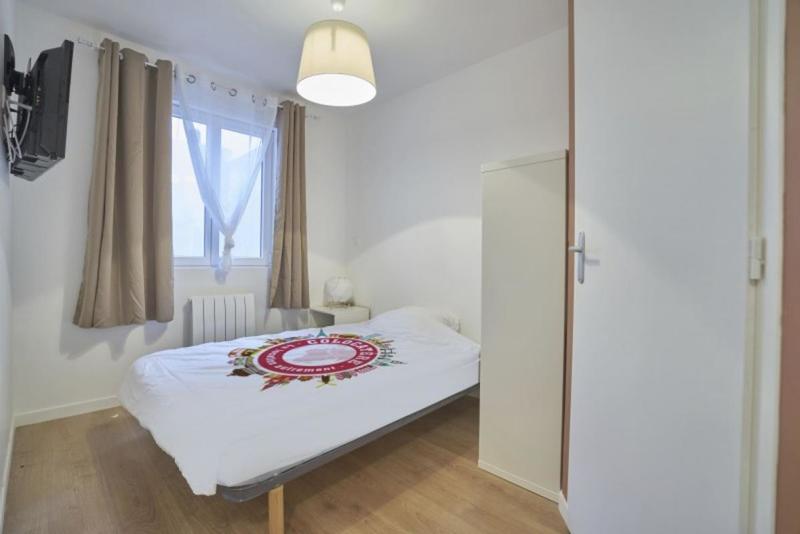 Maison - 141 m² - 9 pièces