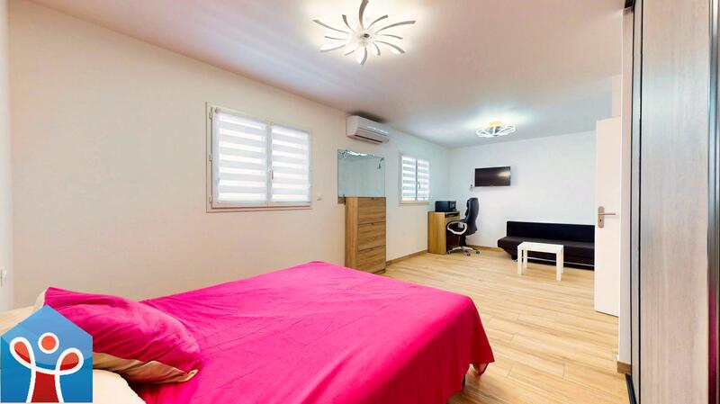 Maison - 88 m² - 4 pièces