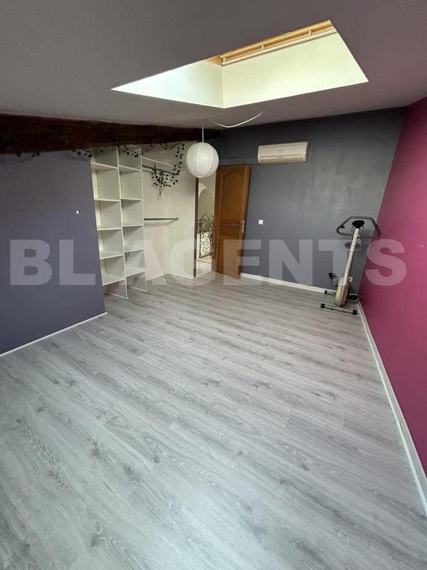 Maison de village - 130 m² - 4 pièces