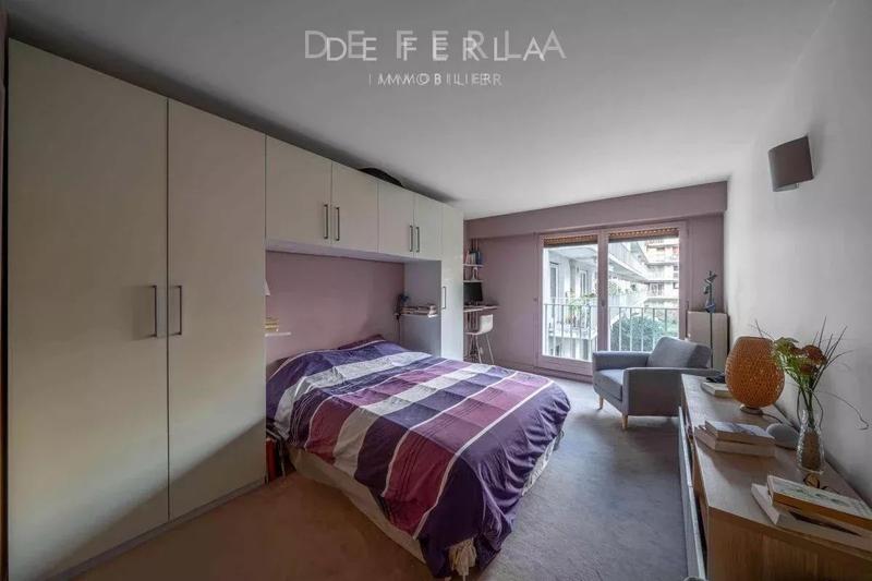 Appartement - 130 m² - 5 pièces