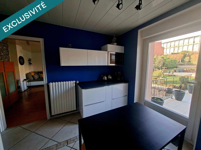 Maison - 200 m² - 7 pièces