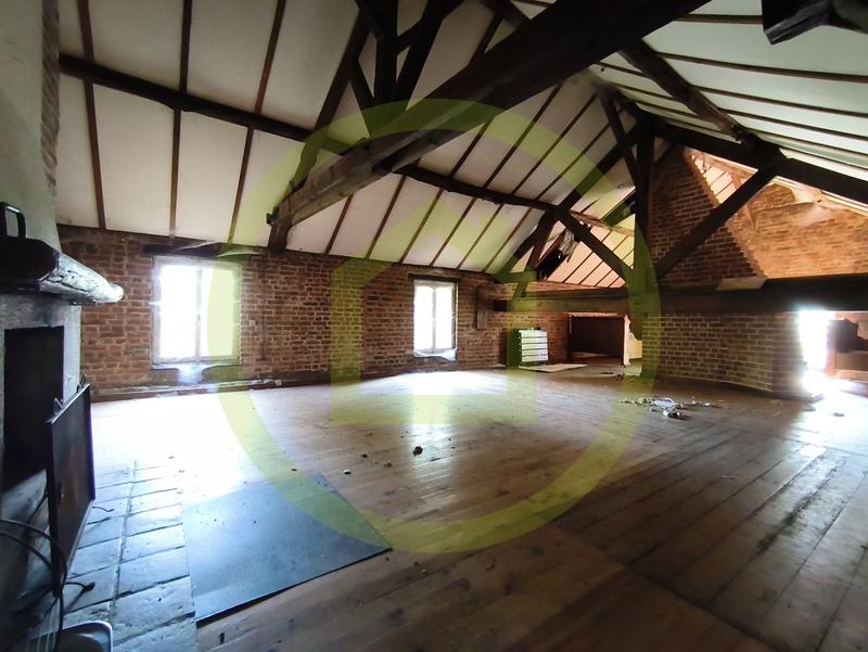 Maison - 225 m² - 7 pièces