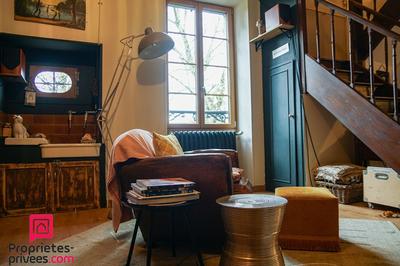 Maison - 320 m² - 10 pièces