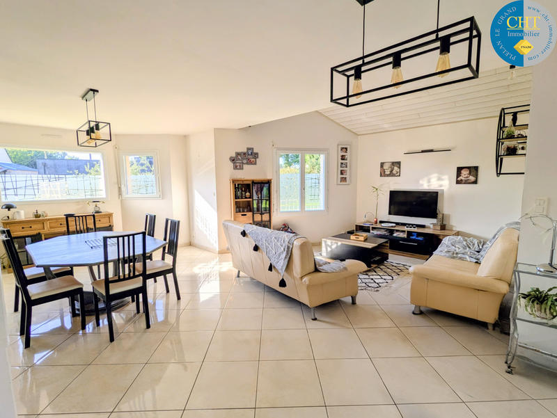 Maison - 120 m² - 5 pièces