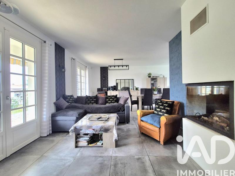 Maison - 146 m² - 7 pièces