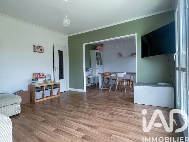 Appartement - 80 m² - 4 pièces