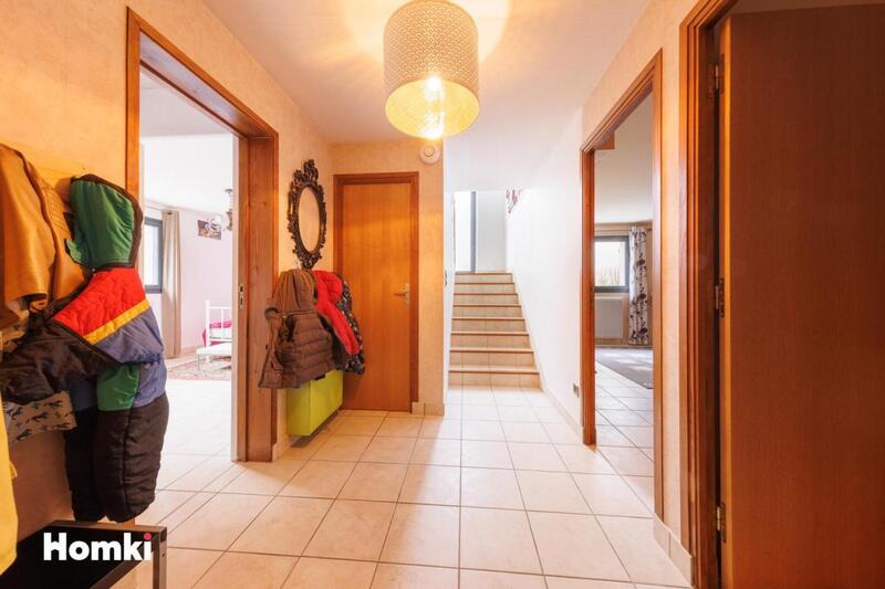 Maison - 200 m² - 6 pièces