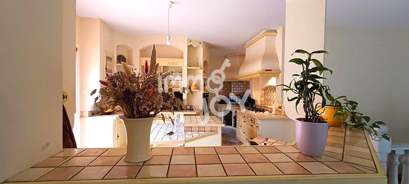 Villa - 183 m² - 6 pièces