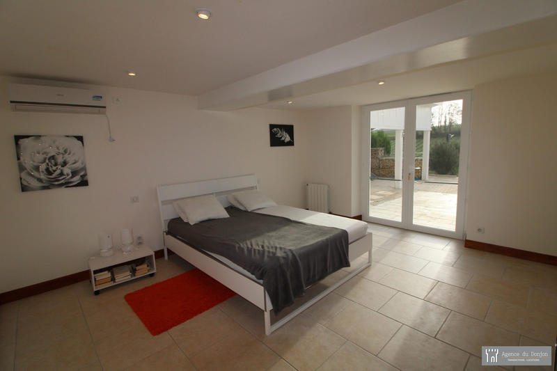 Maison ancienne - 250 m² - 9 pièces