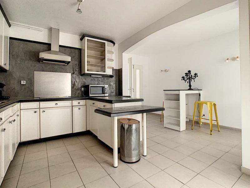 Appartement - 75 m² - 2 pièces