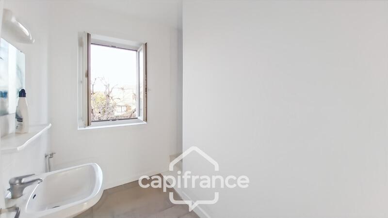 Maison - 91 m² - 4 pièces