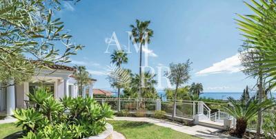 Propriété - 500 m² - 7 pièces