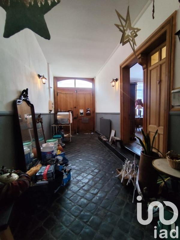 Maison de ville - 268 m² - 8 pièces